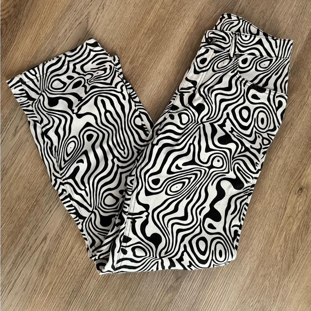 Ragged Zebra Print Denim Jeans - Picture 2 of 11